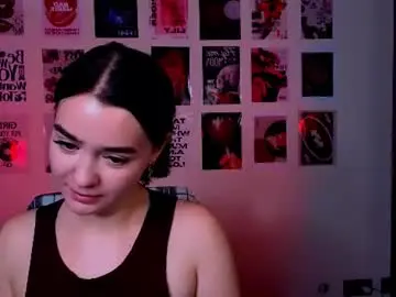 Chaturbate Free Porn Cam of aria_glow