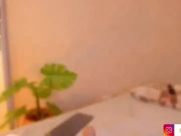 Chaturbate Free Live Porn of miah_luv