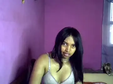 Chaturbate Watch Live Sex Cams of elisah01