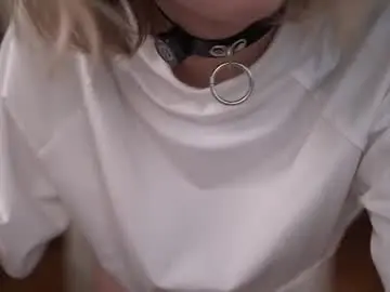 Chaturbate Live Sex Cam of ms_dira