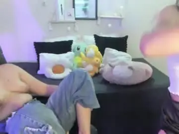 Chaturbate Watch Live Sex Cams of aprildubois_