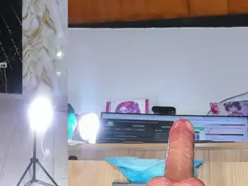 Chaturbate Free Porn Cam of aisha_funny