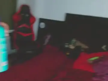 Chaturbate Live Sex Cam of noamartin_