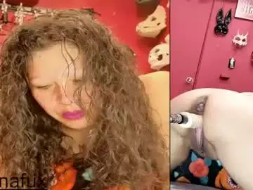 Chaturbate Live Sex Cam of feleenafux42
