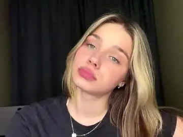 Chaturbate Nude Webcam of laurineleconey