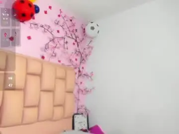 Chaturbate Watch Live Sex Cams of emma_cg