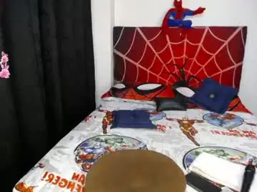 Chaturbate Live Sex Cam of saylor_cassie