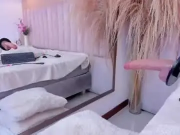 Chaturbate Free Porn Cam of mia__bailey_
