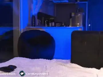 Chaturbate Live Sex Cam of camilalovers01