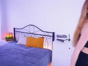 Chaturbate Live Porn of mackenziemejias