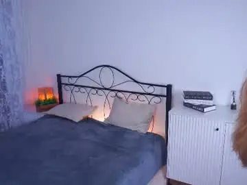 Chaturbate Adult Video Chat of mackenziemejias