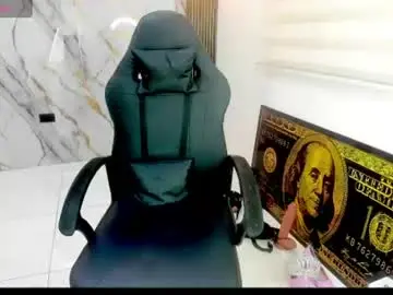 Chaturbate Sex Cam of queen_findom1