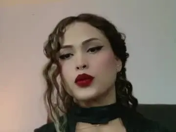 Chaturbate Live Sex Cam of rougedoe