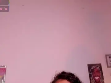 Chaturbate Live Sex Cam of cata_greenn