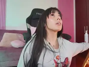 Chaturbate Sex Chat of leila_petitee