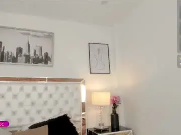 Chaturbate Live Sex Cam of zoe_xra