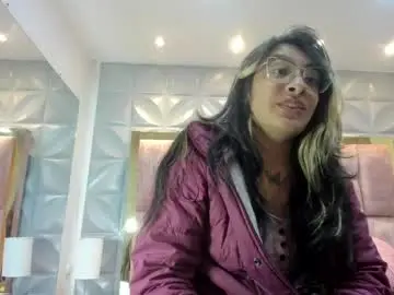 Chaturbate Adult Video Chat of ashly_lennox
