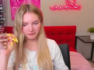 Chaturbate Nude Webcam of evelineamore
