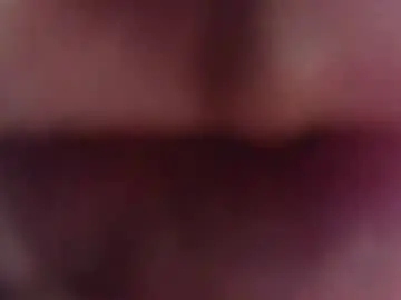 Chaturbate Live Sex Cam of ella_lee15