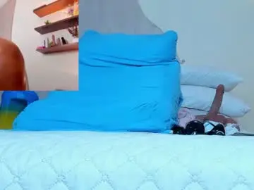 Chaturbate Live Sex Cam of vane_lips