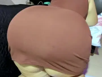 Chaturbate Live Sex Cam of alexaablum