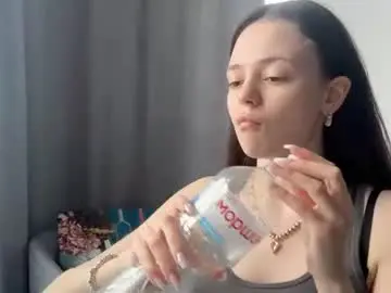 Chaturbate Watch Live Sex Cams of elowynx