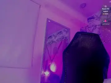 Chaturbate Sex Chat of mia_rouxx1