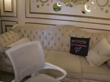 Chaturbate Live Sex Cam of ivy_whyte