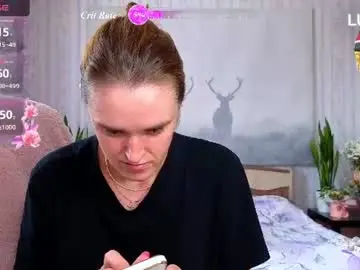Chaturbate Live Sex Cam of superhotgirlhere