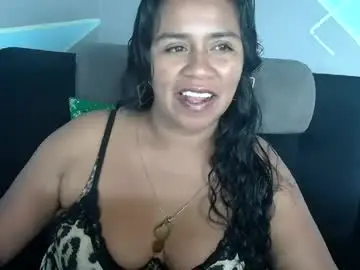 Chaturbate Adult Webcams of saggil_0385