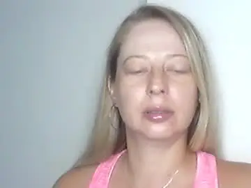 Chaturbate Nude Webcam of charmingmila