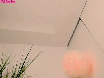 Chaturbate Live Sex Cam of katee_bloss