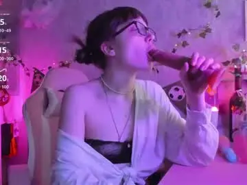 Chaturbate Watch Live Sex Cams of rileynymph