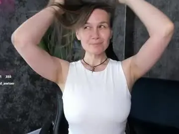Chaturbate Live Porn of lillian_white1