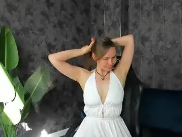 Chaturbate Free Porn Cam of lillian_white1