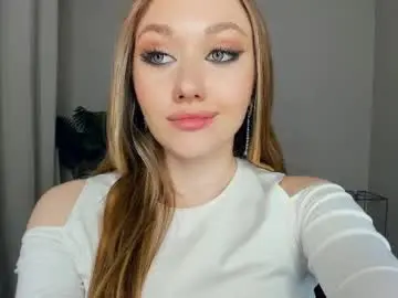 Chaturbate Best live sex cam show of laviniahoutz