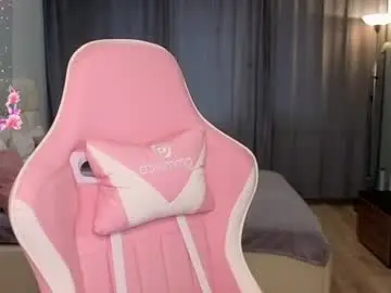Chaturbate Watch Live Sex Cams of lilymoore69