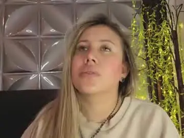 Chaturbate Live Porn of eleecttraa_12