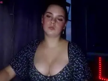 Chaturbate Live Sex of dakota_charm_