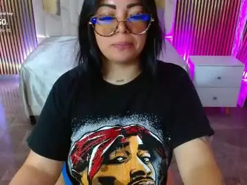 Chaturbate Sex Cam of martina_tay