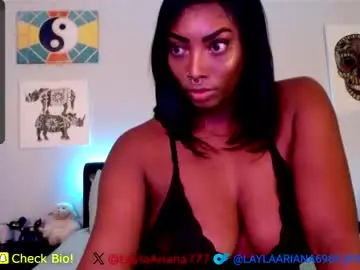Chaturbate Adult Webcams of laylaariana69