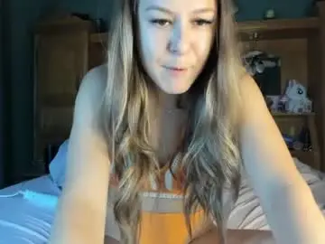Chaturbate Live Sex Cam of mariahpinkkitty