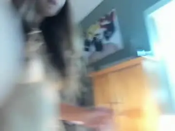 Chaturbate Live Sex Cam of mariahpinkkitty