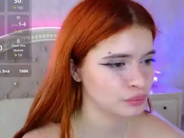 Chaturbate Live Sex Cam of elariscrowe