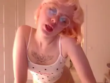 Chaturbate Live Sex of katie_deville