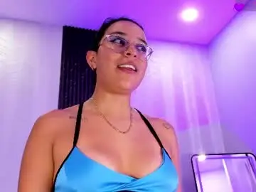 Chaturbate Live Sex of zoee_martins_