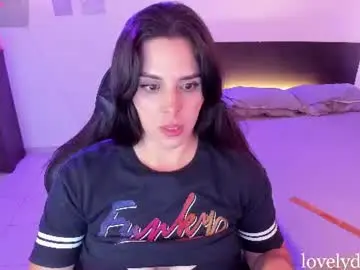 Chaturbate Best live sex cam show of lovelydollyxx_