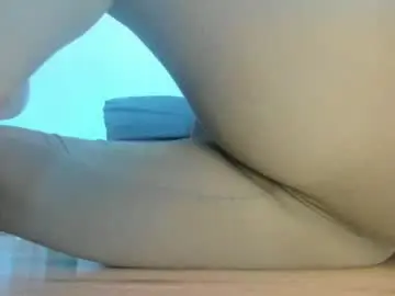 Chaturbate Free Live Porn of wet_pants2022