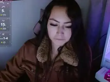 Chaturbate Watch Live Sex Cams of holly_rose69