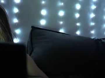 Chaturbate Free Porn Cam of your_little_flexible_girl